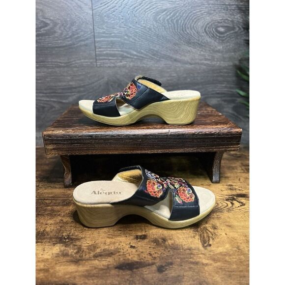 Alegria Linn Embroidered Leather Open Toe Clog Sandal,  EU 39 Women's 8.5. NWOT - Picture 3 of 12